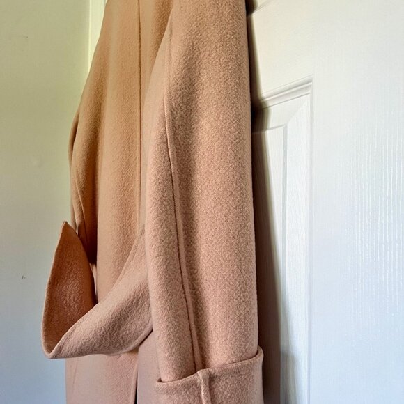 Celine Paris 100% Cashmere Blush Kim Kardashian Runway Coat, S/M - Picture 8 of 13